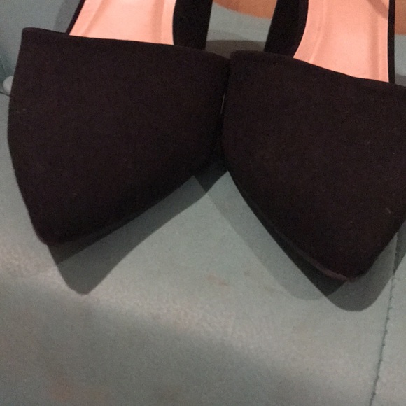 Black point strap heels - Picture 6 of 6